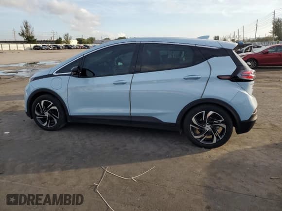 ✅ 2023 Chevrolet Bolt EV 2LT • VIN: 1G1FX6S06P4154875 • Lot: 42112575. Wystawiony na Copart z przebiegiem 14 546 mil. Bezpłatny archiwum sprzedaży aukcyjnych z USA i szczegółowy raport historii pojazdu na DreamBid. Zdjęcie 2.
