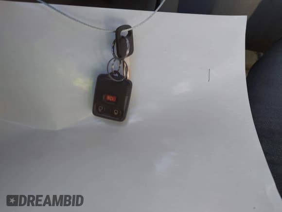 ✅ 2011 Ford Econoline Cargo Commercial • VIN: 1FTNE2EW0BDA99608 • Lot: 43509475. Wystawiony na IAAI z przebiegiem 241 285 mil. Bezpłatny archiwum sprzedaży aukcyjnych z USA i szczegółowy raport historii pojazdu na DreamBid. Zdjęcie 11.