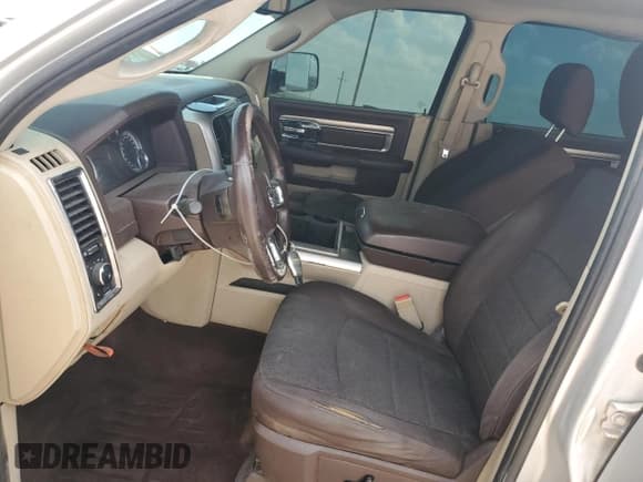 ✅ 2015 Ram 1500 Lone Star • VIN: 1C6RR6LT2FS583620 • Lot: 54078425. Wystawiony na Copart z przebiegiem 147 550 mil. Bezpłatny archiwum sprzedaży aukcyjnych z USA i szczegółowy raport historii pojazdu na DreamBid. Zdjęcie 7.