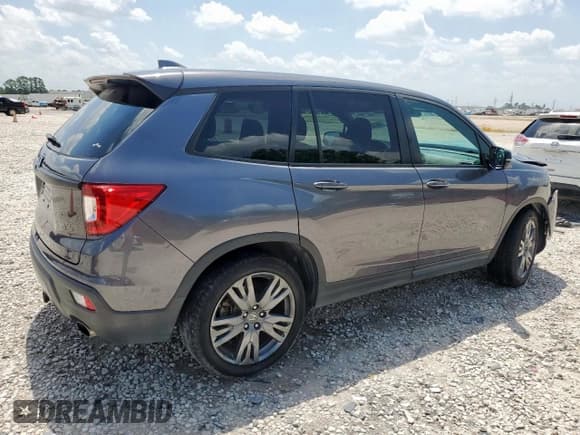 ✅ 2019 Honda Passport EX-L • VIN: 5FNYF7H56KB011521 • Lot: 66732125. Listed on Copart with 114,499 mi. Free auction sales archive from the USA and detailed vehicle history report at DreamBid. Image 3.