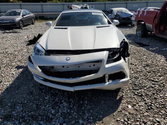 ✅ 2015 Mercedes-Benz SLK 250 • VIN: WDDPK4HA3FF100148 • Лот: 72403834. Опубликован ранее на Copart с пробегом 63 887 миль. Бесплатный доступ к архиву аукционных продаж из США и подробный отчёт об истории автомобиля на DreamBid. Изображение 5.