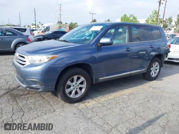 ✅ 2012 Toyota Highlander • VIN: 5TDZA3EH3CS030406 • Лот: 42125877. Опубликован ранее на IAAI с пробегом 161 729 миль. Бесплатный доступ к архиву аукционных продаж из США и подробный отчёт об истории автомобиля на DreamBid. Изображение 22.