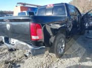 ✅ 2009 Dodge 1500 Sport • VIN: 1D3HB13T99S772935 • Lot: 41006604. Wystawiony na IAAI z przebiegiem 118 772 mil. Bezpłatny archiwum sprzedaży aukcyjnych z USA i szczegółowy raport historii pojazdu na DreamBid. Zdjęcie 4.