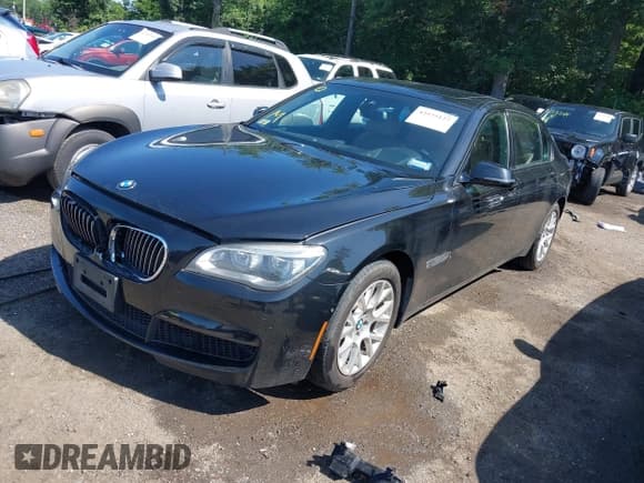 ✅ 2014 BMW 7 Series ALPINA B7 • VIN: WBAYE8C54ED134792 • Lot: 42525127. Wystawiony na IAAI z przebiegiem 96 631 mil. Bezpłatny archiwum sprzedaży aukcyjnych z USA i szczegółowy raport historii pojazdu na DreamBid. Zdjęcie 2.