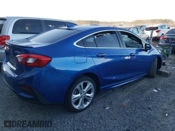 ✅ 2018 Chevrolet Cruze Premier • VIN: 1G1BF5SM0J7196463 • Лот: 72712102. Размещён на Copart с пробегом 113 469 миль миль. Получите бесплатный доступ к архиву аукционных продаж из США и посмотрите подробный отчёт об истории автомобиля на DreamBid. Изображение 3.