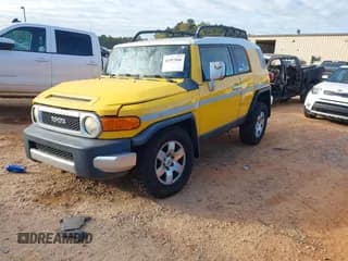 ✅ 2007 Toyota FJ Cruiser • VIN: JTEZU11F770010728 • Лот: 43397046. Опубликован ранее на IAAI с пробегом 217 342 миль. Бесплатный доступ к архиву аукционных продаж из США и подробный отчёт об истории автомобиля на DreamBid. Изображение 2.