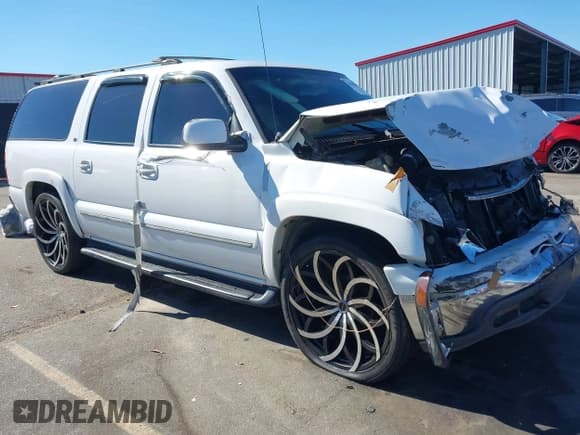 ✅ 2001 Chevrolet Suburban LT • VIN: 3GNEC16T61G251162 • Лот: 43490849. Опубликован ранее на IAAI с пробегом 240 075 миль. Бесплатный доступ к архиву аукционных продаж из США и подробный отчёт об истории автомобиля на DreamBid. Изображение 1.