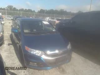 ✅ 2013 Honda Insight LX • VIN: JHMZE2H51DS004359 • Lot: 42438031. Wystawiony na IAAI z przebiegiem 174 056 mil. Bezpłatny archiwum sprzedaży aukcyjnych z USA i szczegółowy raport historii pojazdu na DreamBid. Zdjęcie 1.