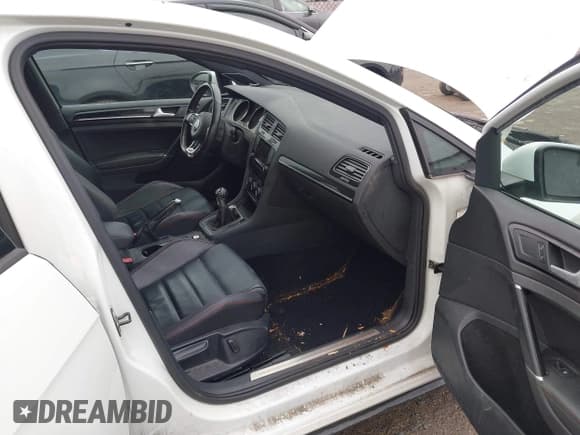 ✅ 2015 Volkswagen Golf GTI S • VIN: 3VW5T7AUXFM103047 • Lot: 43652429. Listed on IAAI with 124,803 mi. Free auction sales archive from the USA and detailed vehicle history report at DreamBid. Image 5.