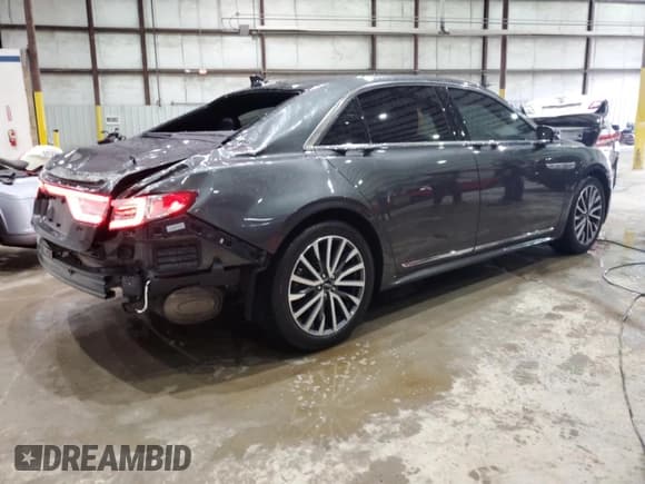 ✅ 2019 Lincoln Continental Select • VIN: 1LN6L9SK9K5606032 • Lot: 57795025. Listed on Copart with 42,330 mi. Free auction sales archive from the USA and detailed vehicle history report at DreamBid. Image 3.