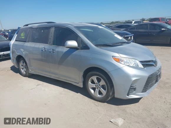 ✅ 2020 Toyota Sienna LE • VIN: 5TDKZ3DCXLS021542 • Lot: 43424830. Wystawiony na IAAI z przebiegiem 70 000 mil. Bezpłatny archiwum sprzedaży aukcyjnych z USA i szczegółowy raport historii pojazdu na DreamBid. Zdjęcie 1.