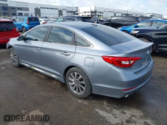 ✅ 2016 Hyundai Sonata Sport • VIN: 5NPE34AF9GH372800 • Lot: 43297334. Listed on IAAI with 133,737 mi. Free auction sales archive from the USA and detailed vehicle history report at DreamBid. Image 3.