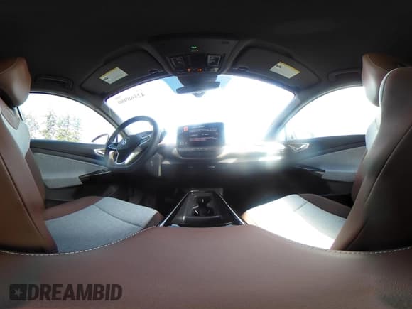 ✅ 2024 Volkswagen ID.4 Standard • VIN: 1V2BMPE81RC006470 • Lot: 42568960. Wystawiony na IAAI z przebiegiem 2 208 mil. Bezpłatny archiwum sprzedaży aukcyjnych z USA i szczegółowy raport historii pojazdu na DreamBid. Zdjęcie 21.