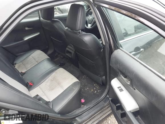 ✅ 2012 Toyota Camry XLE • VIN: 4T1BF1FK7CU156289 • Lot: 43521995. Listed on IAAI with 216,657 mi. Free auction sales archive from the USA and detailed vehicle history report at DreamBid. Image 8.