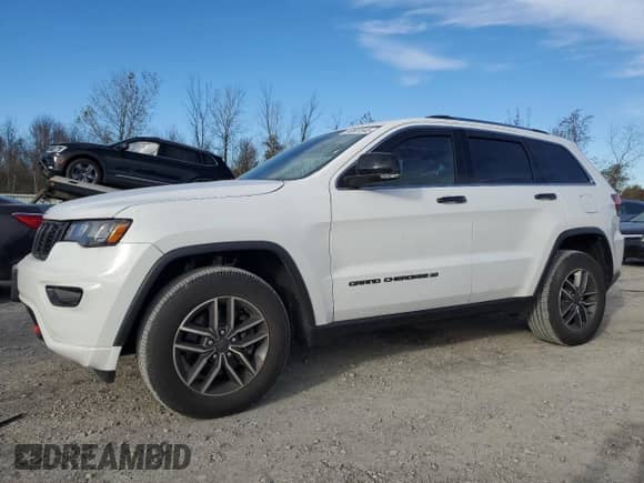 2022 Jeep Grand Cherokee Limited с VIN 1C4RJFBG8NC165785, выставлен на аукционе Copart как лот 90807845 с пробегом 24 876 миль миль и Списание • Salvage title. История ставок и продаж доступна на DreamBid. Изображение 1.
