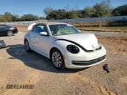 ✅ 2014 Volkswagen Beetle 2.0L TDI • VIN: 3VW5L7AT5EM806416 • Lot: 86837594. Listed on Copart with 263,447 mi. Free auction sales archive from the USA and detailed vehicle history report at DreamBid. Image 11.