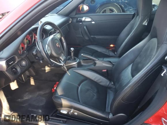 ✅ 2008 Porsche 911 Carrera S • VIN: WP0AB29998S731098 • Lot: 80734494. Wystawiony na Copart z przebiegiem 52 742 mil. Bezpłatny archiwum sprzedaży aukcyjnych z USA i szczegółowy raport historii pojazdu na DreamBid. Zdjęcie 7.