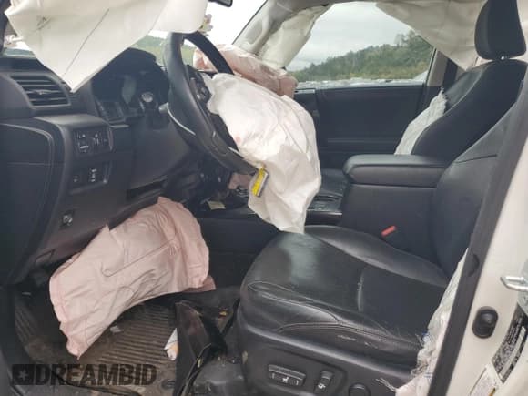 ✅ 2019 Toyota 4Runner Limited Nightshade • VIN: JTEBU5JR9K5696379 • Lot: 83998735. Wystawiony na Copart z przebiegiem 120 460 mil. Bezpłatny archiwum sprzedaży aukcyjnych z USA i szczegółowy raport historii pojazdu na DreamBid. Zdjęcie 7.