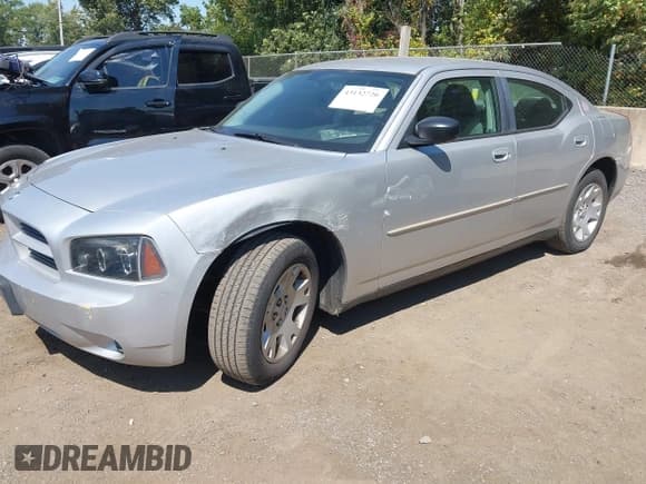 ✅ 2007 Dodge Charger • VIN: 2B3KA43G57H837291 • Лот: 43132720. Опубликован ранее на IAAI с пробегом 151 172 миль. Бесплатный доступ к архиву аукционных продаж из США и подробный отчёт об истории автомобиля на DreamBid. Изображение 2.