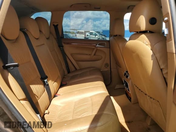 ✅ 2009 Porsche Cayenne S • VIN: WP1AB29P29LA42464 • Lot: 87362635. Wystawiony na Copart z przebiegiem 79 380 mil. Bezpłatny archiwum sprzedaży aukcyjnych z USA i szczegółowy raport historii pojazdu na DreamBid. Zdjęcie 10.