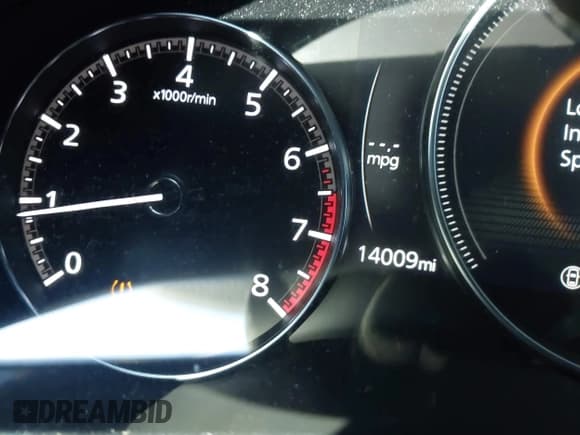 ✅ 2024 Mazda CX-50 S Preferred • VIN: 7MMVABBM2RN217211 • Lot: 43410951. Listed on IAAI with 14,009 mi. Free auction sales archive from the USA and detailed vehicle history report at DreamBid. Image 7.