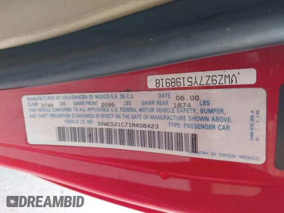 ✅ 2001 Volkswagen Beetle GLS • VIN: 3VWCS21C71M408423 • Lot: 43704342. Listed on IAAI with 187,591 mi. Free auction sales archive from the USA and detailed vehicle history report at DreamBid. Image 9.