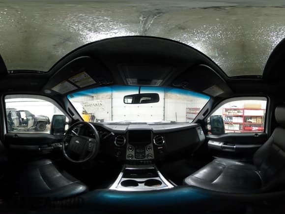 ✅ 2014 Ford F-250 XL • VIN: 1FT7W2BT7EEA67284 • Lot: 41827669. Listed on IAAI with 172,764 mi. Free auction sales archive from the USA and detailed vehicle history report at DreamBid. Image 18.