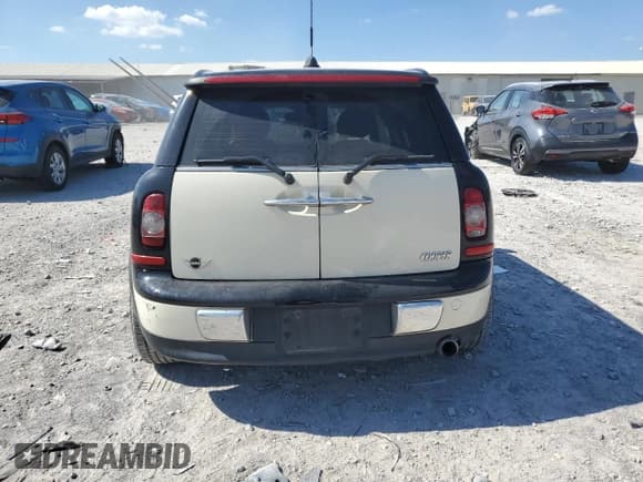 ✅ 2008 MINI Clubman • VIN: WMWML33538TN67716 • Лот: 81205975. Опубликован ранее на Copart с пробегом 106 932 миль. Бесплатный доступ к архиву аукционных продаж из США и подробный отчёт об истории автомобиля на DreamBid. Изображение 6.
