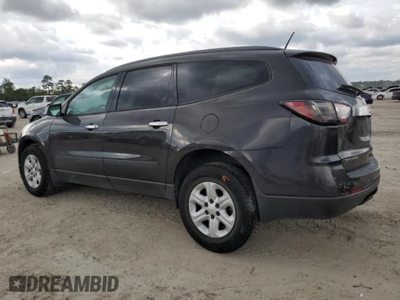 ✅ 2017 Chevrolet Traverse LS • VIN: 1GNKRFKD1HJ260339 • Lot: 70948874. Wystawiony na Copart z przebiegiem 187 263 mil. Bezpłatny archiwum sprzedaży aukcyjnych z USA i szczegółowy raport historii pojazdu na DreamBid. Zdjęcie 2.