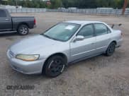 ✅ 2001 Honda Accord LX • VIN: 1HGCG56421A080494 • Lot: 43478900. Wystawiony na IAAI z przebiegiem Nie podano. Bezpłatny archiwum sprzedaży aukcyjnych z USA i szczegółowy raport historii pojazdu na DreamBid. Zdjęcie 2.
