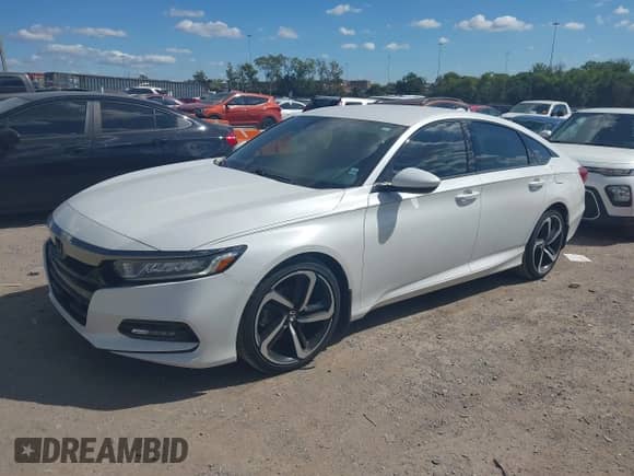 2018 Honda Accord Sport z VIN 1HGCV1F36JA204563, wystawiony jako IAAI lot #43300795 z przebiegiem 57 631 mil mil oraz . Historia ofert i sprzedaży dostępna na DreamBid. Obrazek 2.