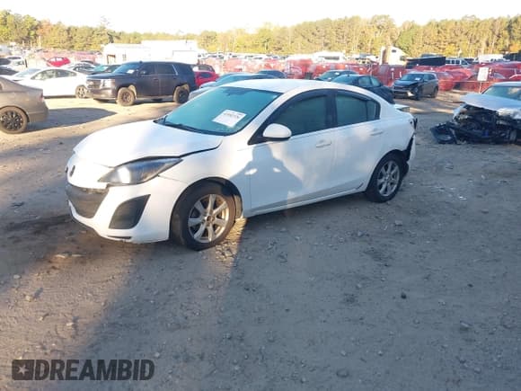 ✅ 2011 Mazda 3 i Touring • VIN: JM1BL1VF4B1498803 • Lot: 43502326. Wystawiony na IAAI z przebiegiem 158 514 mil. Bezpłatny archiwum sprzedaży aukcyjnych z USA i szczegółowy raport historii pojazdu na DreamBid. Zdjęcie 17.