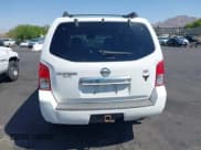 ✅ 2009 Nissan Pathfinder SE • VIN: 5N1AR18B59C605127 • Lot: 43005575. Listed on IAAI with 163,322 mi. Free auction sales archive from the USA and detailed vehicle history report at DreamBid. Image 14.