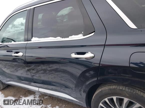 ✅ 2024 Hyundai Palisade Calligraphy • VIN: KM8R7DGE9RU726016 • Лот: 41063210. Опубликован ранее на IAAI с пробегом 12 376 миль. Бесплатный доступ к архиву аукционных продаж из США и подробный отчёт об истории автомобиля на DreamBid. Изображение 14.