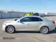 2016 Chevrolet Malibu LTZ z VIN 1G11E5SAXGF105153, wystawiony jako IAAI lot #43159960 z przebiegiem 145 269 mil mil oraz . Historia ofert i sprzedaży dostępna na DreamBid. Obrazek 15.