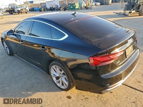 ✅ 2020 Audi A5 Sportback Premium • VIN: WAUANCF52LA004721 • Лот: 95730045. Опубликован ранее на Copart с пробегом 114 918 миль. Бесплатный доступ к архиву аукционных продаж из США и подробный отчёт об истории автомобиля на DreamBid. Изображение 2.
