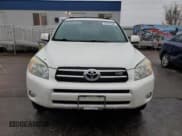 ✅ 2006 Toyota RAV4 Limited • VIN: JTMZK34VX65005579 • Lot: 92947505. Wystawiony na Copart z przebiegiem 229 156 mil. Bezpłatny archiwum sprzedaży aukcyjnych z USA i szczegółowy raport historii pojazdu na DreamBid. Zdjęcie 5.