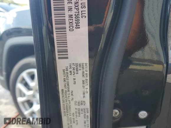 ✅ 2023 Jeep Compass Latitude Lux • VIN: 3C4NJDFNXPT569948 • Lot: 81313355. Wystawiony na Copart z przebiegiem 8 603 mil. Bezpłatny archiwum sprzedaży aukcyjnych z USA i szczegółowy raport historii pojazdu na DreamBid. Zdjęcie 13.