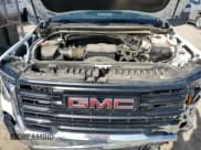 ✅ 2024 GMC Sierra 1500 • VIN: 1GT38LE74RF289925 • Lot: 45566965. Wystawiony na Copart z przebiegiem 17 614 mil. Bezpłatny archiwum sprzedaży aukcyjnych z USA i szczegółowy raport historii pojazdu na DreamBid. Zdjęcie 11.