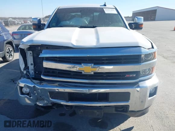 ✅ 2015 Chevrolet Silverado 2500HD LTZ • VIN: 1GC1KWE84FF507103 • Лот: 43527664. Опубликован ранее на IAAI с пробегом 145 226 миль. Бесплатный доступ к архиву аукционных продаж из США и подробный отчёт об истории автомобиля на DreamBid. Изображение 12.