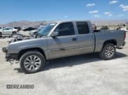 ✅ 2006 Chevrolet Silverado 1500 LT1 • VIN: 1GCEC19T26Z154617 • Лот: 68436384. Опубликован ранее на Copart с пробегом 185 124 миль. Бесплатный доступ к архиву аукционных продаж из США и подробный отчёт об истории автомобиля на DreamBid. Изображение 1.