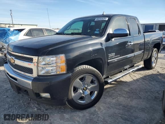 ✅ 2011 Chevrolet Silverado 1500 LT • VIN: 1GCRCSE01BZ465159 • Lot: 40255634. Listed on Copart with 191,425 mi. Free auction sales archive from the USA and detailed vehicle history report at DreamBid. Image 1.