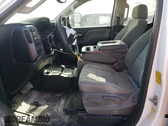 ✅ 2018 Chevrolet Silverado 2500HD Work Truck • VIN: 1GC2KUEG8JZ157756 • Лот: 71957684. Опубликован ранее на Copart с пробегом 178 605 миль. Бесплатный доступ к архиву аукционных продаж из США и подробный отчёт об истории автомобиля на DreamBid. Изображение 7.