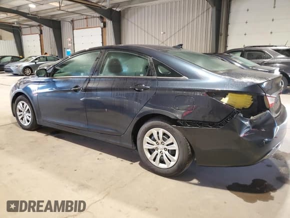 ✅ 2013 Hyundai Sonata GLS • VIN: 5NPEB4AC4DH518590 • Lot: 85145995. Listed on Copart with 100,433 mi. Free auction sales archive from the USA and detailed vehicle history report at DreamBid. Image 2.