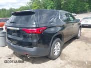 ✅ 2023 Chevrolet Traverse LS • VIN: 1GNERFKW9PJ319344 • Lot: 42181237. Wystawiony na IAAI z przebiegiem 33 760 mil. Bezpłatny archiwum sprzedaży aukcyjnych z USA i szczegółowy raport historii pojazdu na DreamBid. Zdjęcie 4.
