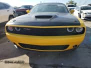 ✅ 2017 Dodge Challenger R/T • VIN: 2C3CDZBT3HH567988 • Лот: 71211763. Опубликован ранее на Copart с пробегом Не указан. Бесплатный доступ к архиву аукционных продаж из США и подробный отчёт об истории автомобиля на DreamBid. Изображение 5.