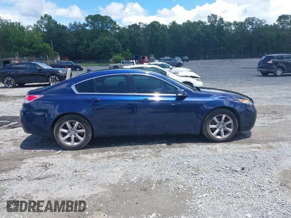 ✅ 2013 Acura TL • VIN: 19UUA8F21DA000824 • Lot: 42727982. Listed on IAAI with 238,356 mi. Free auction sales archive from the USA and detailed vehicle history report at DreamBid. Image 13.