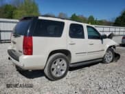 ✅ 2010 GMC Yukon SLT • VIN: 1GKUCCE03AR179025 • Lot: 52085735. Listed on Copart with 216,458 mi. Free auction sales archive from the USA and detailed vehicle history report at DreamBid. Image 3.