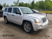 ✅ 2009 Jeep Patriot Sport • VIN: 1J4FF28B49D183042 • Lot: 67753095. Wystawiony na Copart z przebiegiem 131 402 mil. Bezpłatny archiwum sprzedaży aukcyjnych z USA i szczegółowy raport historii pojazdu na DreamBid. Zdjęcie 4.