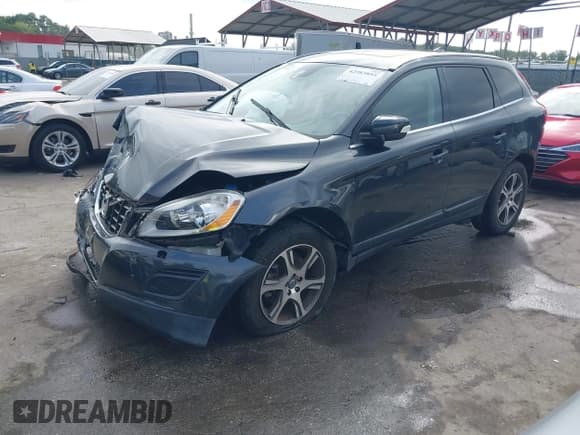 ✅ 2012 Volvo XC60 3.0L • VIN: YV4902DZ0C2302180 • Lot: 42983893. Wystawiony na IAAI z przebiegiem 87 390 mil. Bezpłatny archiwum sprzedaży aukcyjnych z USA i szczegółowy raport historii pojazdu na DreamBid. Zdjęcie 20.